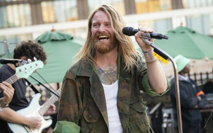 Sam Ryder launches Greene King Untapped campaign with secret balcony performance