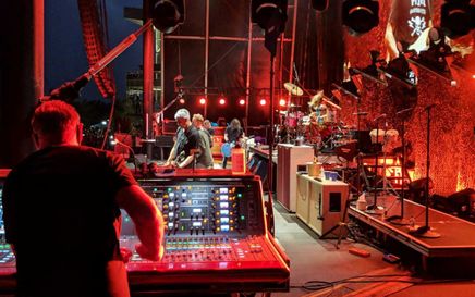 Ian Beveridge on Mixing Nirvana: 'I Felt Like I Was Watching History Being Made'